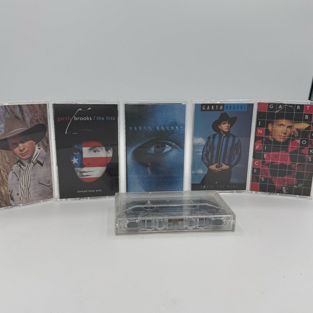 Garth Brooks Cassette Tape Lot of 6 Country Music Tested Working VGUC
